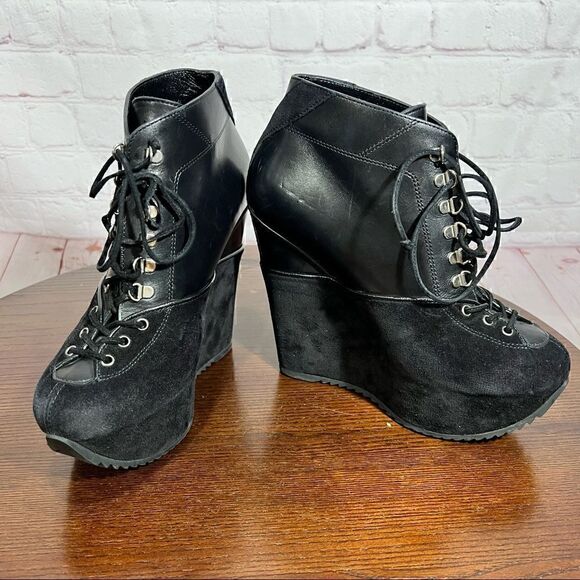 YVES SAINT LAURENT YSL Leather PLATFORM WEDGE ANKLE BOOTIES in Black 37.5 (7.5) - Picture 12 of 12